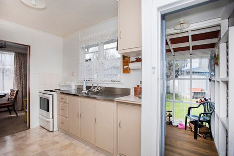 Photo of property in 15 Porter Street, Outer Kaiti, Gisborne, 4010