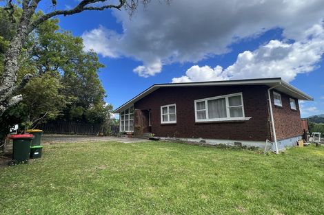 Photo of property in 11 Autumn Avenue, Glen Eden, Auckland, 0602