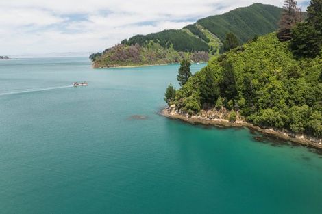 Photo of property in Tumbledown Bay, Port Underwood, Picton, 7281