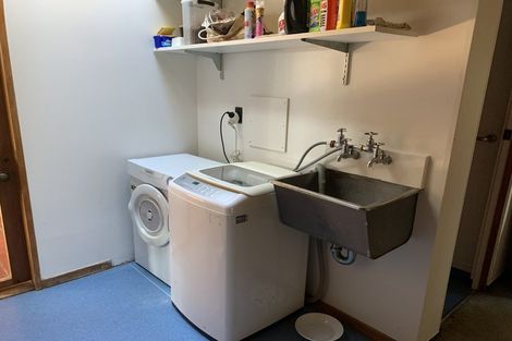 Photo of property in 15b Second Avenue, Stanley Point, Auckland, 0624