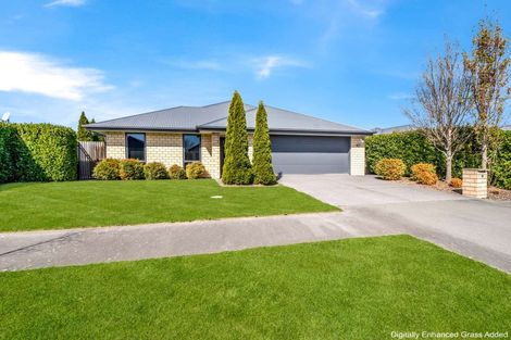 Photo of property in 38 Meyer Crescent, Halswell, Christchurch, 8025