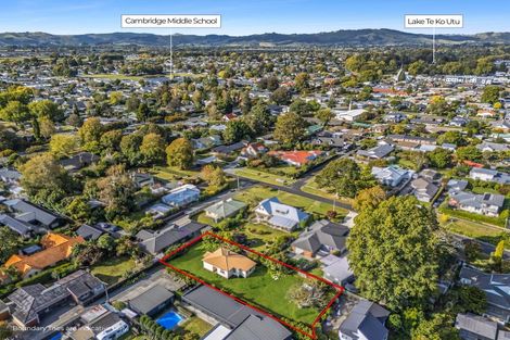 Photo of property in 10 Donald Lane, Cambridge, 3434