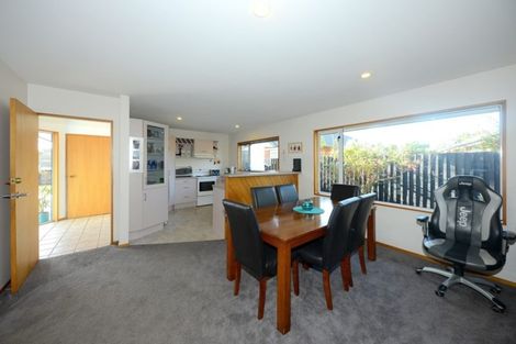 Photo of property in 49 Queenspark Drive, Parklands, Christchurch, 8083