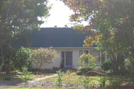 Photo of property in 46 Fairmount Road, Titirangi, Auckland, 0604