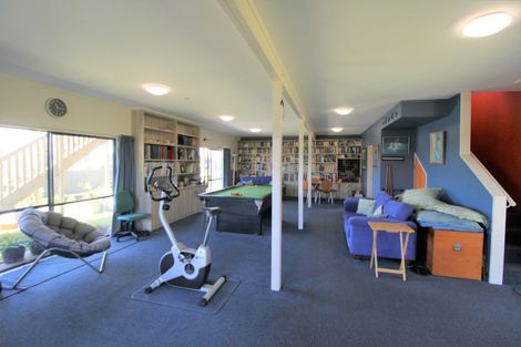 Photo of property in 110 Corokia Place, Matarangi, Whitianga, 3592