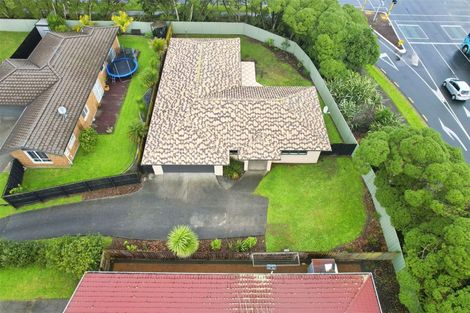 Photo of property in 24 Caltra Place, East Tamaki, Auckland, 2016