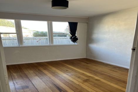 Photo of property in 37 Fernaig Street, Papakura, 2110