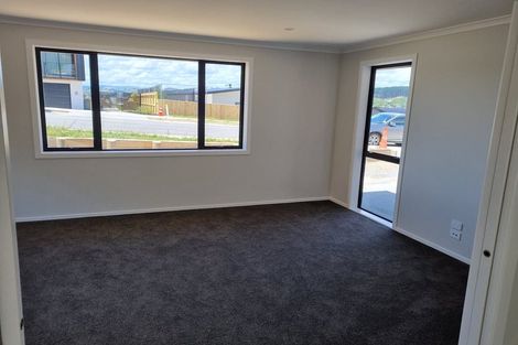 Photo of property in 62 Hokioi Drive, Kenepuru, Porirua, 5022