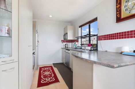 Photo of property in 18 Peninsula Road, Mangere, Auckland, 2022