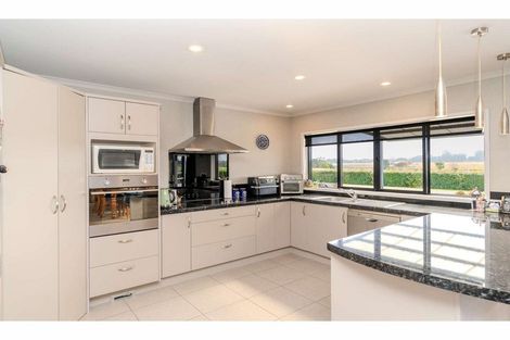 Photo of property in 15 Cochrane Drive, Kerikeri, 0230