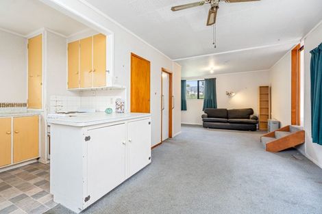 Photo of property in 1a Commins Road, Onerahi, Whangarei, 0110