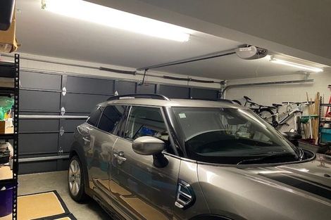 Photo of property in 16 Cavalry Close, Crofton Downs, Wellington, 6035