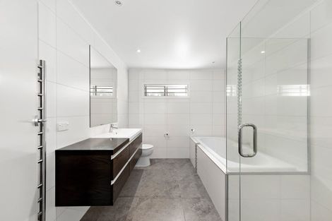 Photo of property in 16 Garden Road, Remuera, Auckland, 1050