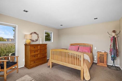 Photo of property in 8 Old Golf Course Road, Bridge Hill, Alexandra, 9320