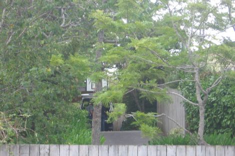 Photo of property in 23a Peach Road, Glenfield, Auckland, 0629