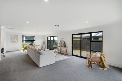 Photo of property in 42 Candlesticks Crescent, Lincoln, 7608