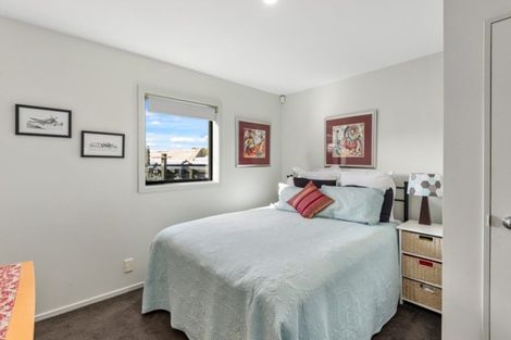 Photo of property in 3/48 Mcfaddens Road, St Albans, Christchurch, 8052