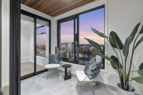 Photo of property in 7/26 Dale Crescent, Pakuranga, Auckland, 2010