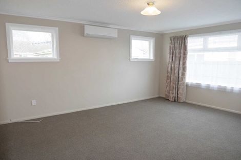 Photo of property in 61 Elizabeth Street, Riccarton, Christchurch, 8041