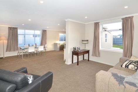 Photo of property in 5 Hargest Crescent, Saint Kilda, Dunedin, 9012