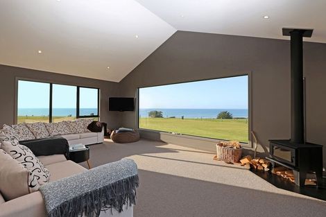 Photo of property in 55 Gardiners Road, Awamoa, Oamaru, 9495