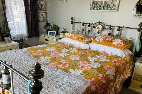 Photo of property in 24 Johnson Street, Milton, 9220