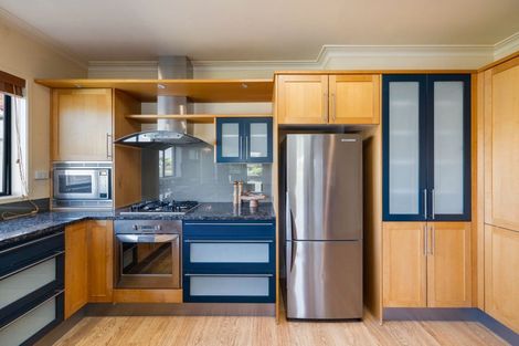 Photo of property in 76 Lake Crescent, Hamilton Lake, Hamilton, 3204