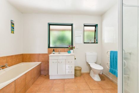 Photo of property in 4 Dominion Park Street, Johnsonville, Wellington, 6037