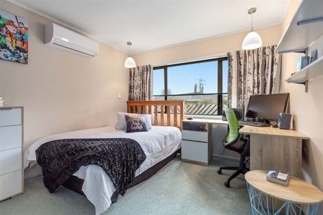 Photo of property in 19 Silva Crescent, Riverlea, Hamilton, 3216