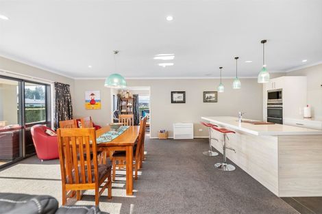 Photo of property in 5 Nancy Lane, Wanaka, 9305