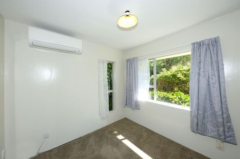 Photo of property in 63 Main Road, Redcliffs, Christchurch, 8081