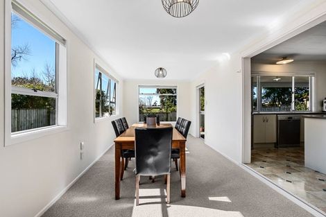 Photo of property in 501 Richmond Road, Lepperton, New Plymouth, 4373