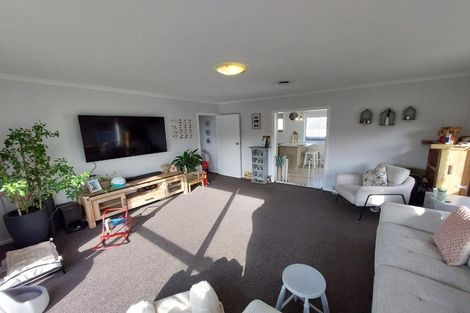 Photo of property in 56 Broadhaven Avenue, Parklands, Christchurch, 8083