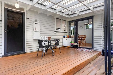 Photo of property in 5 Rangaroa Road, Taumarunui, 3920