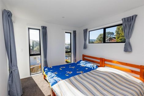 Photo of property in 6b Huia Street, Tawa, Wellington, 5028