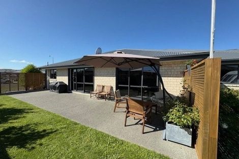 Photo of property in 6 Denton Street, Amberley, 7410