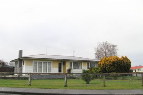 Photo of property in 413 Kiwi Street, Camberley, Hastings, 4120