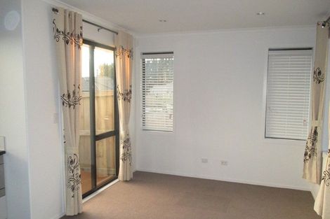 Photo of property in 32 Sirius Crescent, Rototuna North, Hamilton, 3210