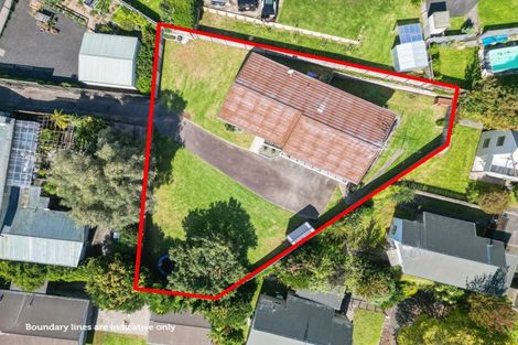 Photo of property in 8 Lorna Place, Brookfield, Tauranga, 3110