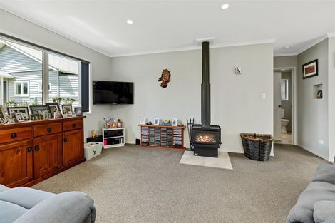 Photo of property in 10 Kenana Road, Te Puke, 3186