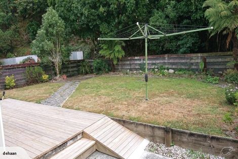 Photo of property in 6b Tulsa Grove, Totara Park, Upper Hutt, 5018