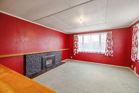 Photo of property in 10 Atkins Street, Patutahi, Gisborne, 4072