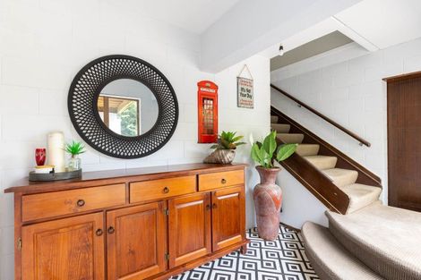 Photo of property in 5f Bromley Place, Westown, New Plymouth, 4310