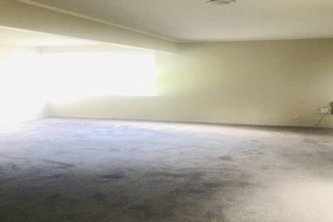 Photo of property in 9 Elmira Place, Browns Bay, Auckland, 0630