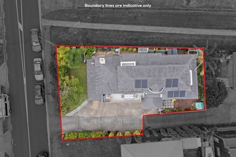 Photo of property in 13a Marellen Drive, Red Beach, 0932