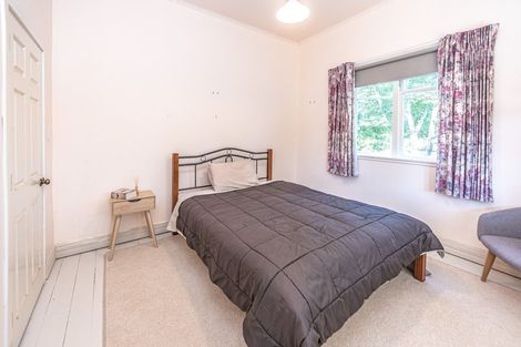 Photo of property in 42 Gloag Street, Waverley, 4510