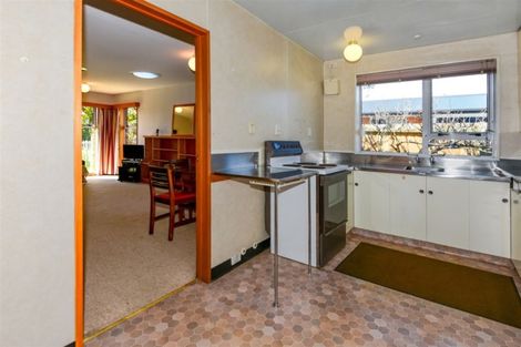 Photo of property in 1/121 Wilsons Road, Saint Martins, Christchurch, 8022