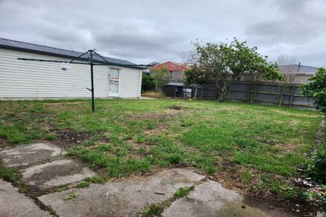 Photo of property in 35 Bickerton Street, Wainoni, Christchurch, 8061