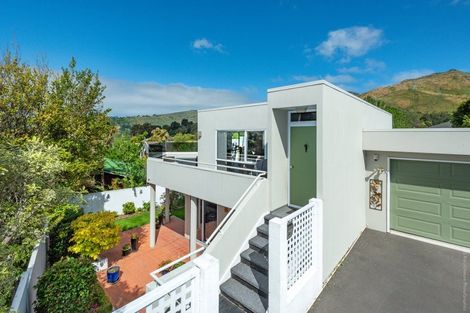 Photo of property in 9 Avoca Valley Road, Heathcote Valley, Christchurch, 8022