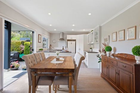 Photo of property in 33 Bridgewater Way, Pyes Pa, Tauranga, 3112